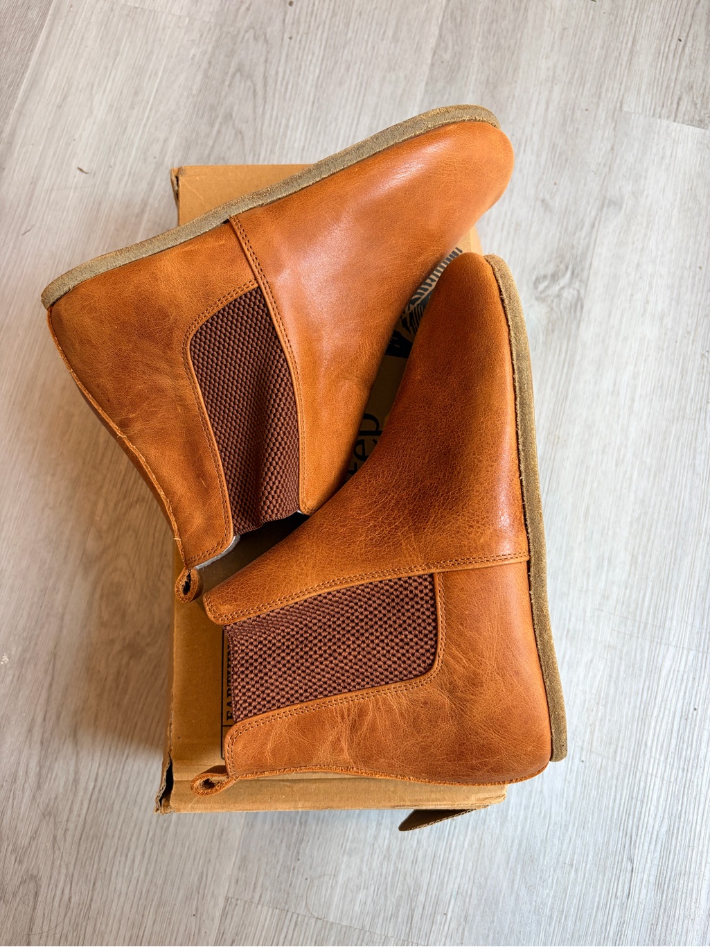 Earthing Harmony Women's Grounding Leather Ankle Boots — image 7 of 8